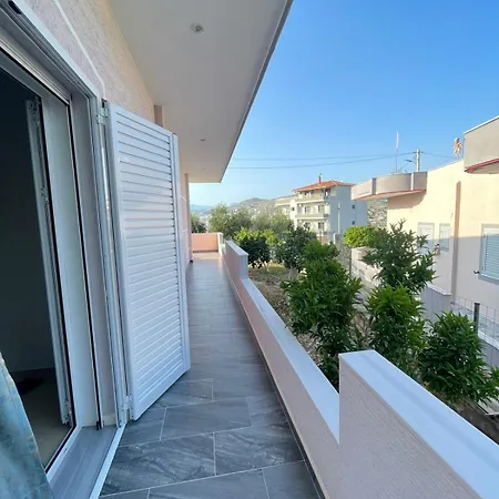 Nefail Holiday home Sarande