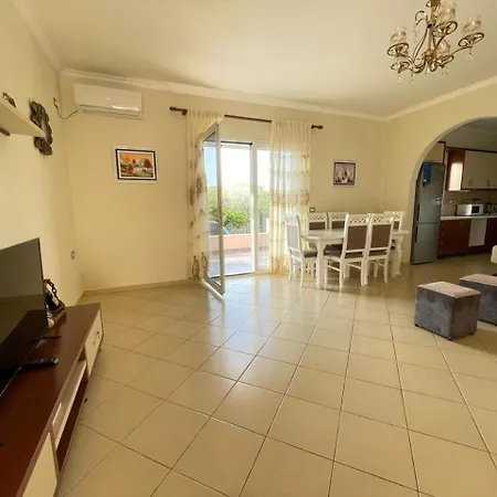 Nefail بيت للعطل ساراندا