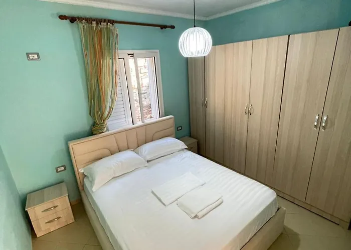 Nefail * ساراندا